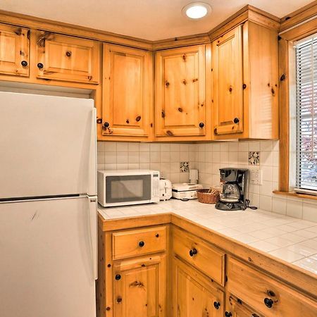 The Knotty Pine Cottage In Big Bear, 4 Mi To Ski بيغ بير المظهر الخارجي الصورة