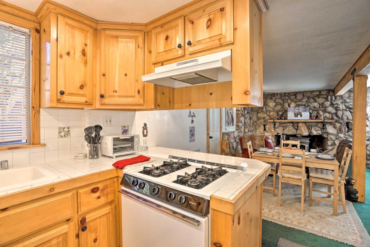 The Knotty Pine Cottage In Big Bear, 4 Mi To Ski بيغ بير المظهر الخارجي الصورة