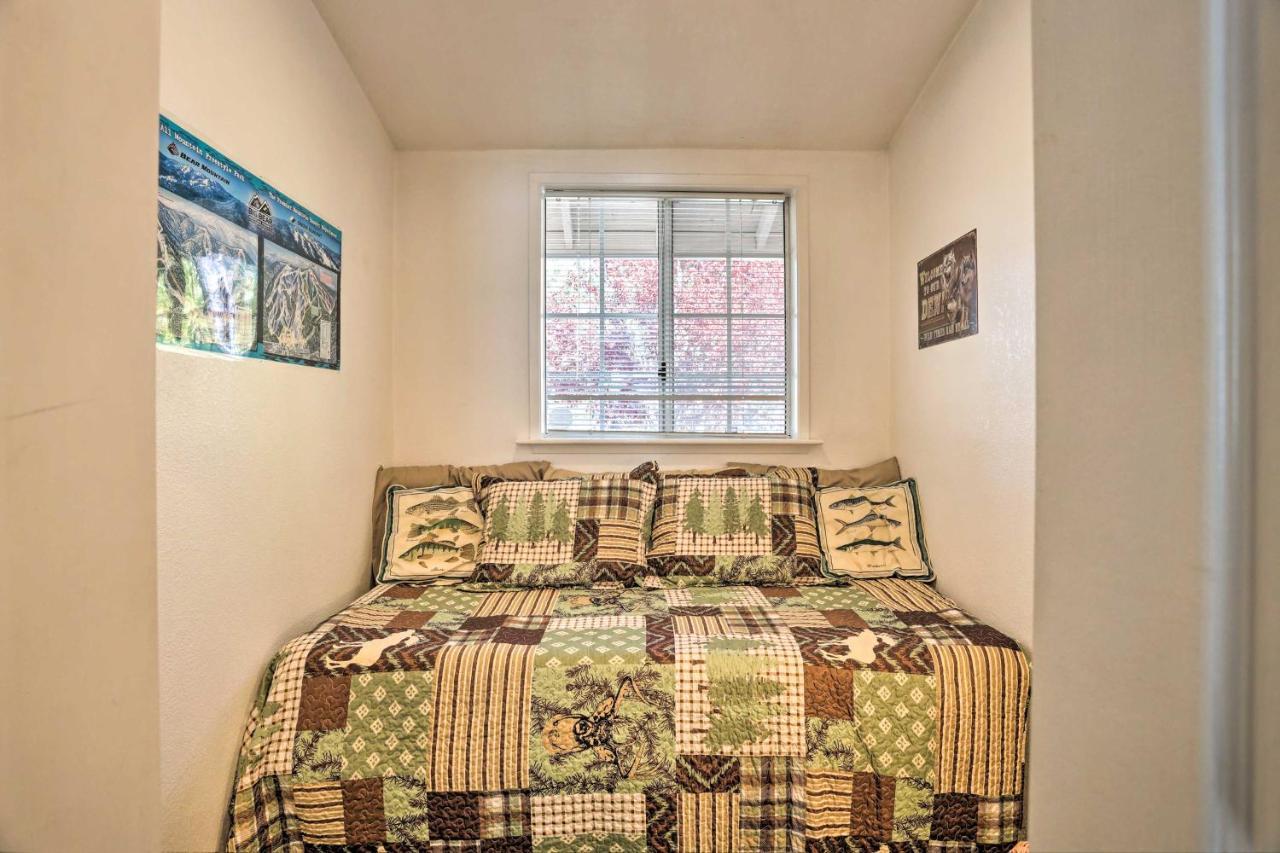 The Knotty Pine Cottage In Big Bear, 4 Mi To Ski بيغ بير المظهر الخارجي الصورة
